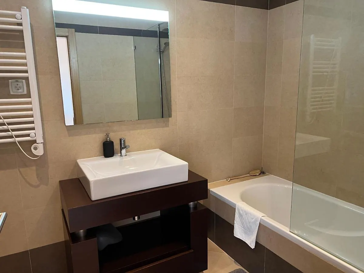 Nieuw Modern Appartement Met Alle Faciliteiten. Lagos